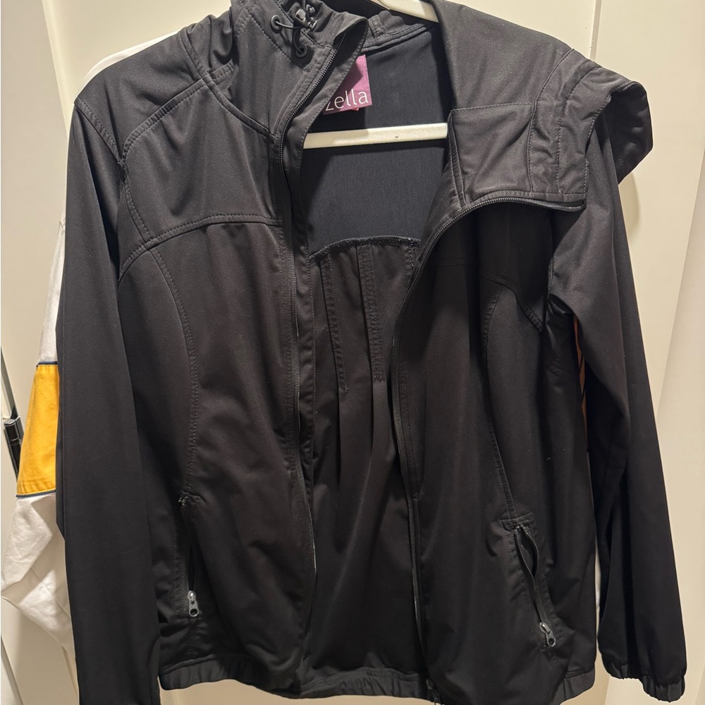 Zella Windbreaker